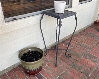 Plant Stand, Pots