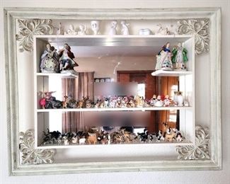 Vintage mini animal figurines. Wall hanging curio