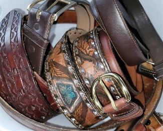 Men's leather belts like new