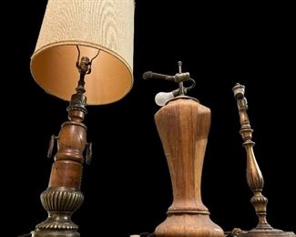 VINTAGE/ANTIQUE LAMPS