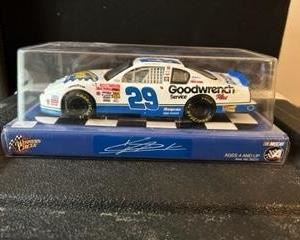 ACTION COLLECTABLES 29 Kevin Harvick