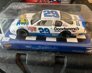 ACTION COLLECTABLES 29 Kevin Harvick