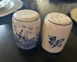 Delft Salt Pepper Shakers