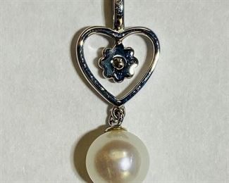 The 14K White Gold 0.03 Carat Diamond White Pearl 1.1 Grams Pendant shown, and/or similar products are available for shipping or for browsing and purchase at Tysons Jewelry. The price is $100.

Please text or call 7032689529 for inquiries, or visit Tysons Jewelry located at:

8373 Leesburg Pike #12, Vienna Virginia 22182

Additional pictures are available upon request.

We buy gold and precious metals at 95%. Please see our website to learn more about specific prices, our other products/services & additional ways to get in contact:

https://tysonsjewelry.net

Jewelry resizing, and repair services are available at the store. Inquiries regarding gold, silver, precious metals, coins, watches, diamonds, cars, and collectibles are welcome!