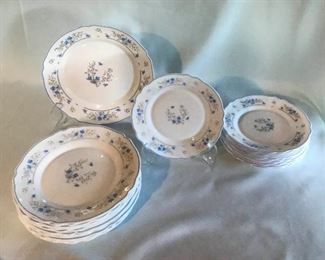 Romantique by ARCOPAL Dinnerware