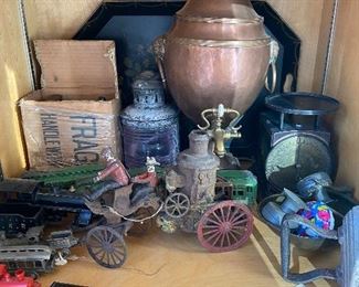 Samovar, Iron horse Firepump Toy, Scale, Lantern
