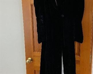 Long velvet coat antique