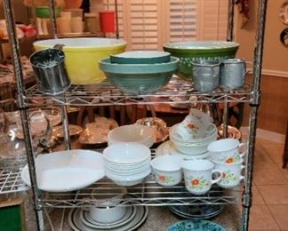 Pyrex & Corelle Dishes