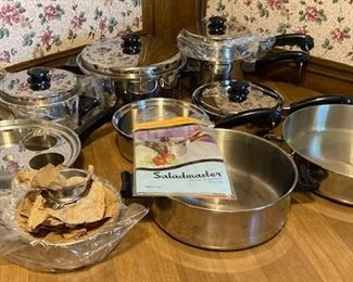 Vintage Salad Master Stainless Cookware Set.