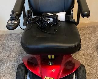 Pride Jazzy Elite ES Power Chair. Never Used.
