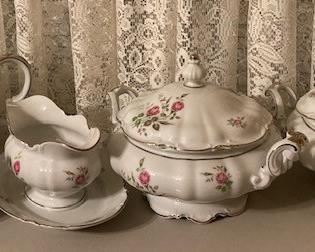 Salad Master Estate Porcelain "Heirloom".