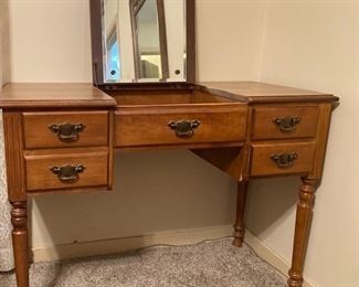 Vintage Young Republic Vanity - Makeup Desk w/Mirror.