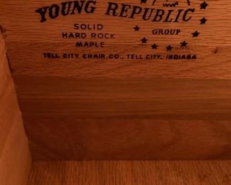 Vintage Young Republic Vanity - Makeup Desk w/Mirror.