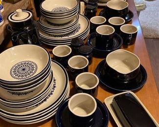 Vintage Genuine Stoneware Concord No. 511. Over 100 Pcs.