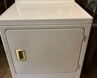 Admiral Super Capacity Electric Dryer. Works GREAT!!