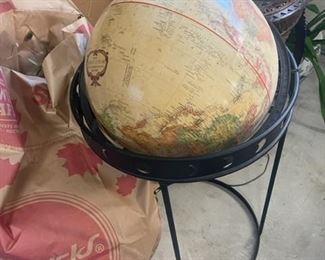 iron stand with globe 