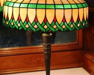  55 - Beautiful leaded and stained glass table lamp, ca. 1920 possibly Handel, 22 in. T, 16 in. Dia. Shade, in Great condition
