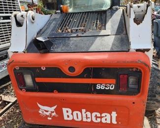 2013 Bobcat Compact Skid Steer Loader ID# *A3NT16360*  5877.0 Hrs