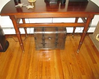 Ethan Allen Accent Tables