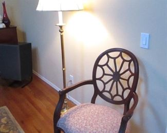 Spider Seating with Floor Lamp 