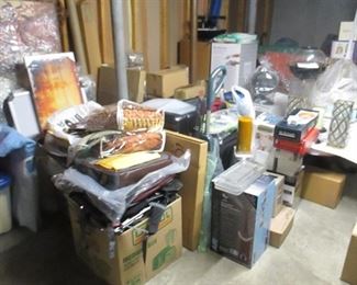 Tons of Quality Home Essentials & Decor 