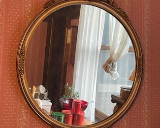 Look at this mirror...