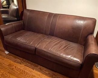 BAUHAUS matching sofa 