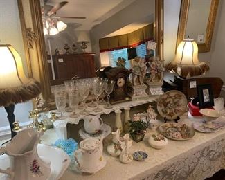 Exquisite Antique Crystal - That SINGS... Feather Gold Lamps, Ex Large Gold Wall Mirror - Priced to SALE