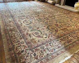 12' x 18' wool area rug from India. Absolutely stunning!