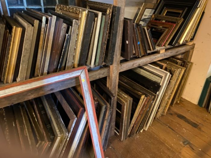 Antiques dealer retirement sale in Woodbury, CT starts on 11/11/2022