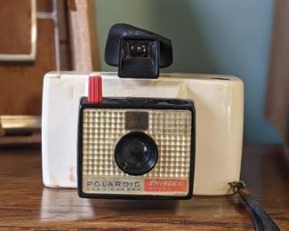 Polaroid Swinger Camera with Case