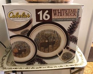 Cabela's Whitetail Buck stoneware in box