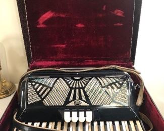 Candido Iorio accordian