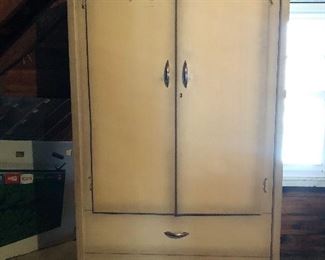 Vintage cabinet 