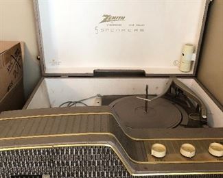 Retro Zenith KPS-80 C Record Player Turntable
