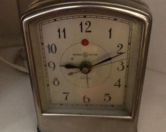 Retro Telechron alarm clock AB-712