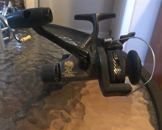 SHIMANO ax 300q ball bearing graphite reel