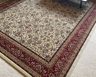 Pretty area rug.