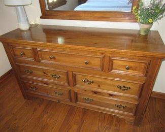 Lexington Dresser