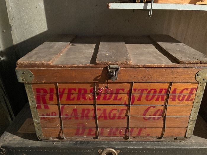 Riverside Storage and Cartage Co. Detroit - Wooden Box