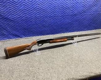 928.45
Remington Magnum 870 Wingmaster 12ga pump shotgun, serial #T402362M, 30” vent rib barrel, 3” chamber, very clean bore, full choke, like new condition.  (B4-155)