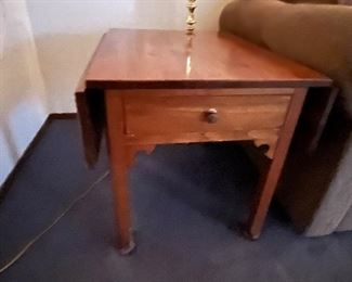 Double drop leaf side table with drawer