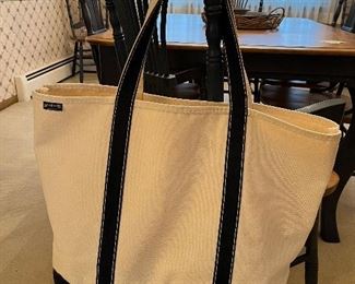 Lands End tote