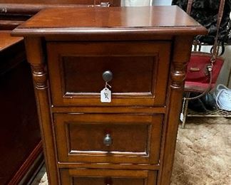 Lovely small antique, three drawers 