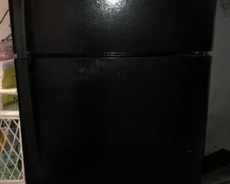 Kenmore refrigerator used 14 cubit feet