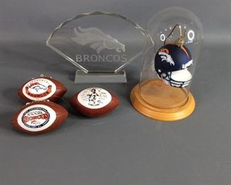 Denver Broncos Ornaments & Paperweight
