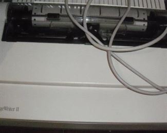 Apple Imagewriter 2 printer