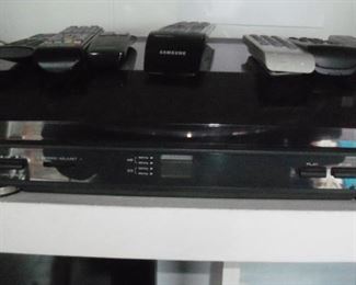 Pioneer PL990 turntable