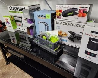 Kitchen Accessories/Appliances (Most New in Box)