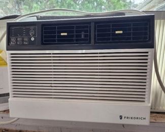 Friedrich 6000 Window Chill Air Conditioner